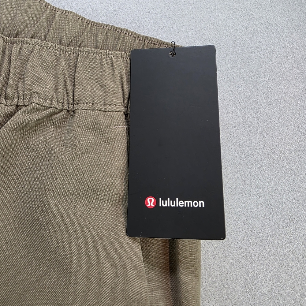 Lululemon Men's VersaTwill Relaxed Fit Cargo‎ Pants FANB Color Brown sz 38 - Picture 3 of 11